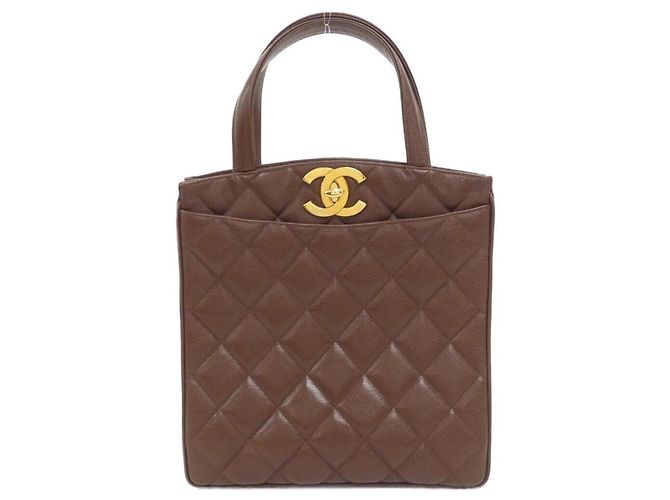 Bolsa Chanel em couro de bezerro granulado marrom