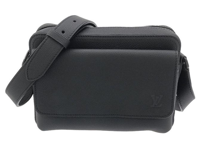 Borsa a tracolla Louis Vuitton LV Aerogram Boarding Messenger M15265 Nero