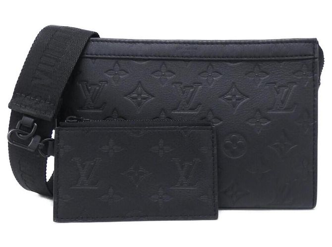Portefeuille porté Louis Vuitton Monogram Shadow Gaston Noir