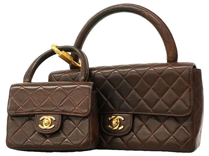 Sac à main Chanel Matelassé Marron