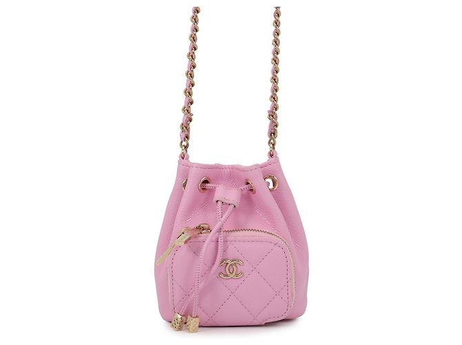 Bolsa de Ombro com Corrente Chanel em Pele de Bezerro Grão Rosa