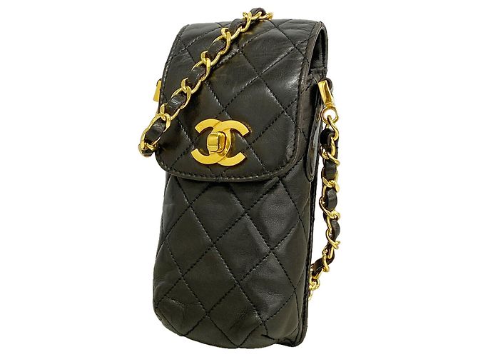 Bolsa de Ombro Chanel Matelassé com Corrente Preto