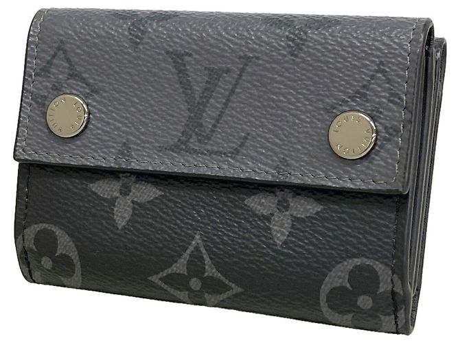 Louis Vuitton Tri-fold Wallet Black