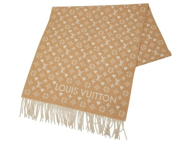 Louis Vuitton Echarpe Game On Scarf Beige