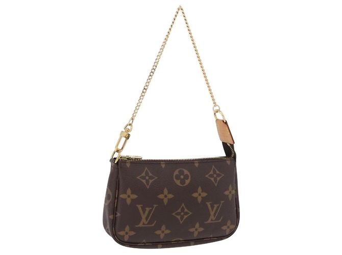 LOUIS VUITTON Monogram Mini Pochette Accessoires Pouch M58009 LV Auth BA14705V Monogramma