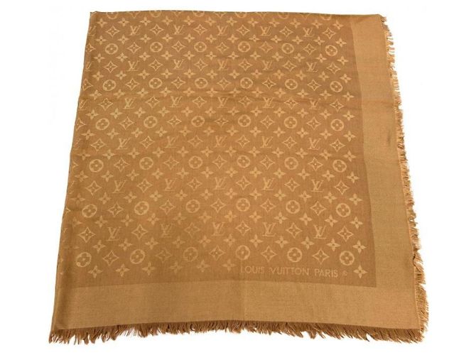 Chal Monogram Louis Vuitton Large Beige 
