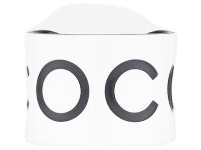 Chanel by Karl Lagerfeld SS02 ‘Coco’ Armreif Weiß