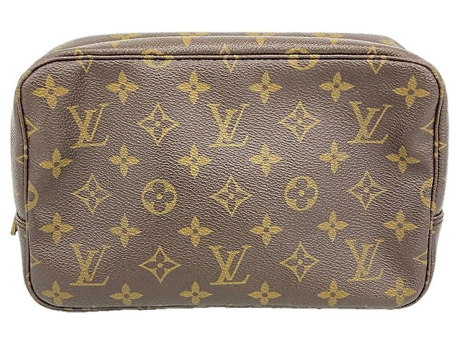 Pouch Louis Vuitton Monogram Toilette 23 Marrone