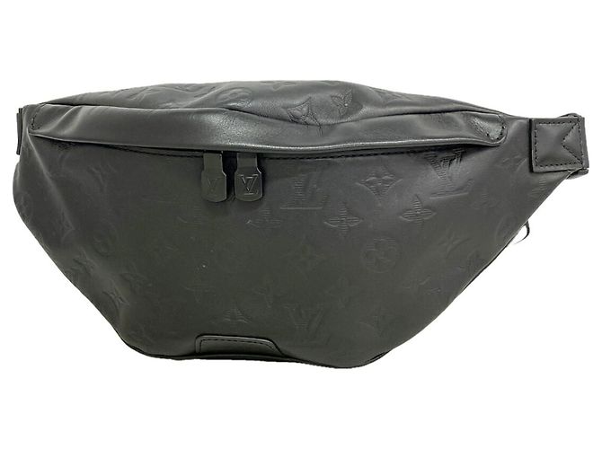 Riñonera Louis Vuitton Monogram Shadow Discovery PM Negro