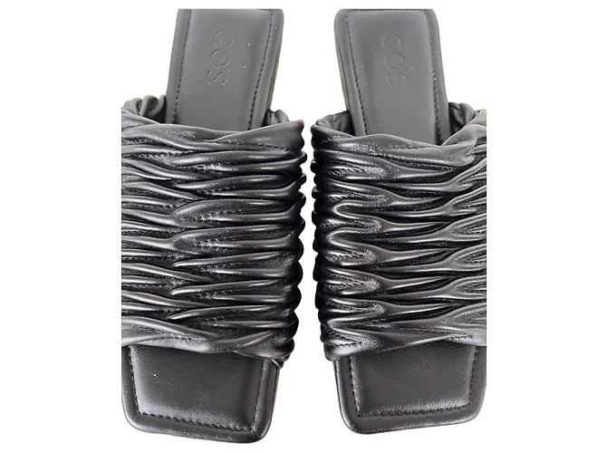 COS black leather flat sandals