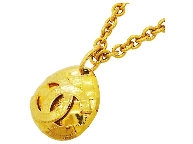Collana Chanel placcata oro D'oro
