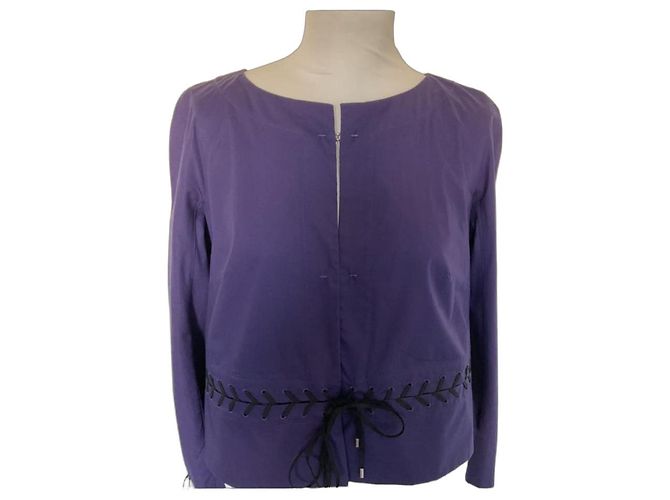 Paule Ka Kurze Jacke in Dunkellila oder Marineblau mit schwarzen Schnüren