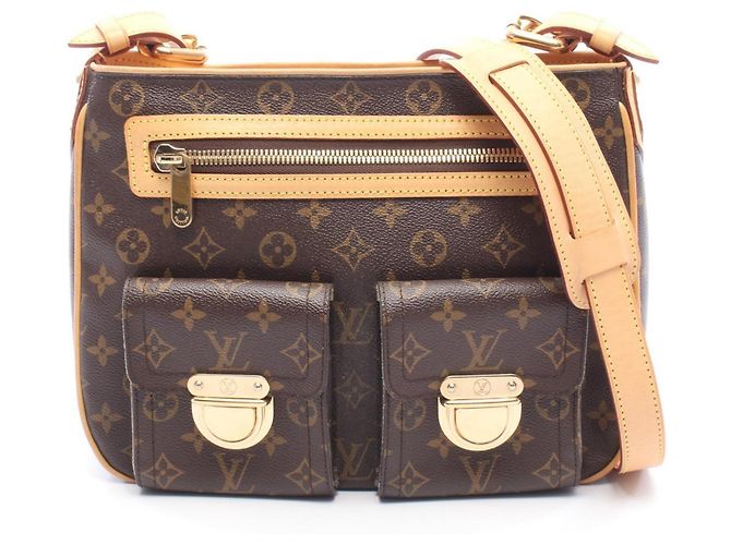 Bolsa de Ombro Louis Vuitton Hudson GM Monogram Marrom