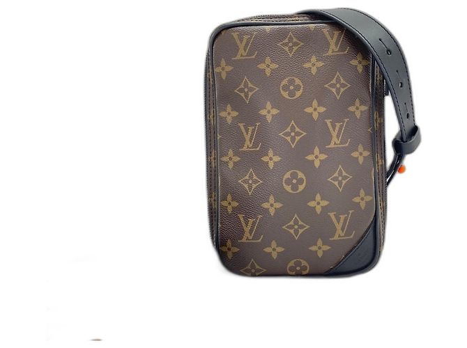 Borsa a tracolla Louis Vuitton Solar Ray Marrone