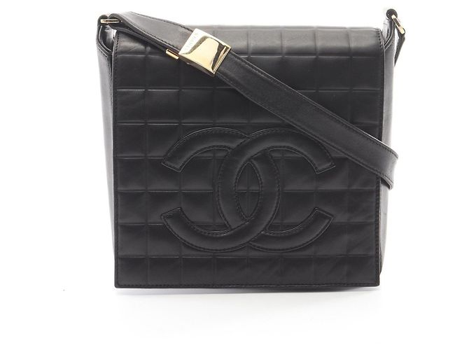 Timeless Borsa a tracolla Chanel Chocolate Bar Nero