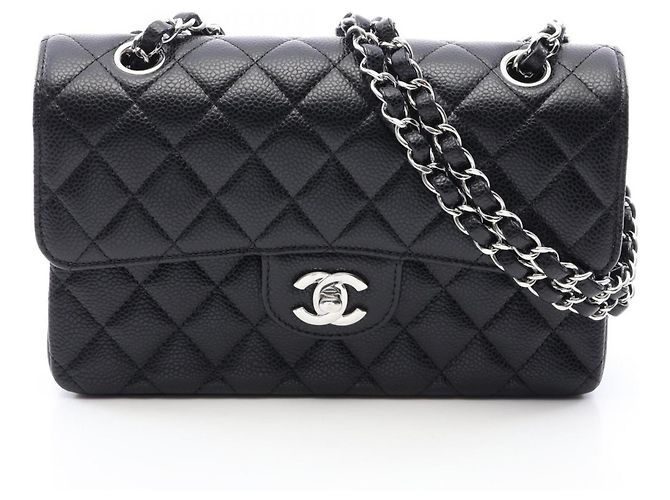 Borsa a tracolla Chanel Matelassé Double Flap Nero