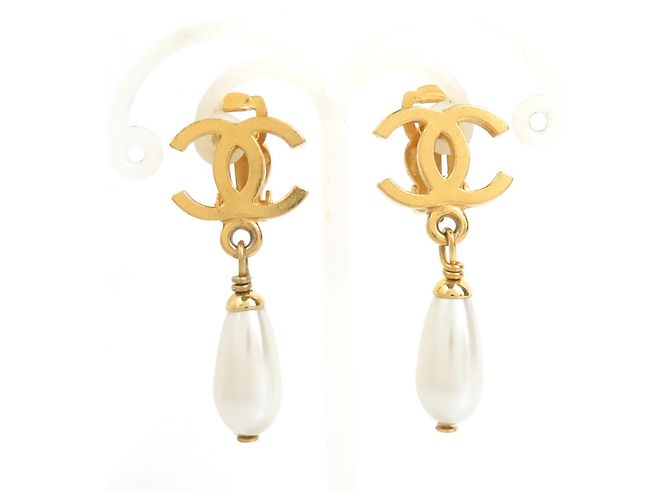 Orecchini a clip Chanel Oro e Bianco D'oro