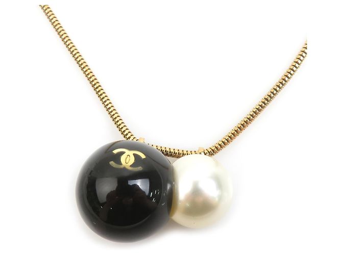 Collana Chanel Coco Mark Nero Bianco D'oro 
