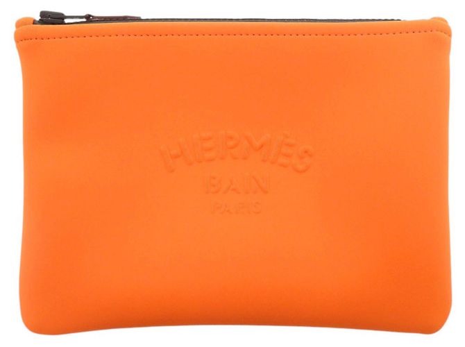 Hermès Hermes Neoban PM Handtasche Pouch aus Polyamid Schwarz Orange