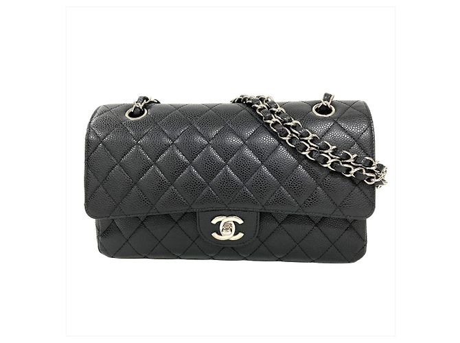 Borsa a tracolla Chanel Matelassé 25 Nero