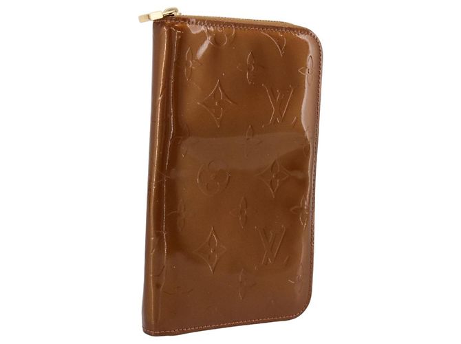 LOUIS VUITTON Monogram Vernis Eldrich Wallet Zip Around Bronze LV Auth 197118