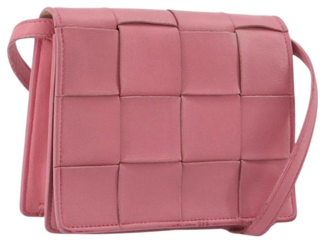 Bolso de hombro BOTTEGA VENETA MAXI INTRECCIATO Cassette Pink Gold Auth bs36741 Rosa Dorado