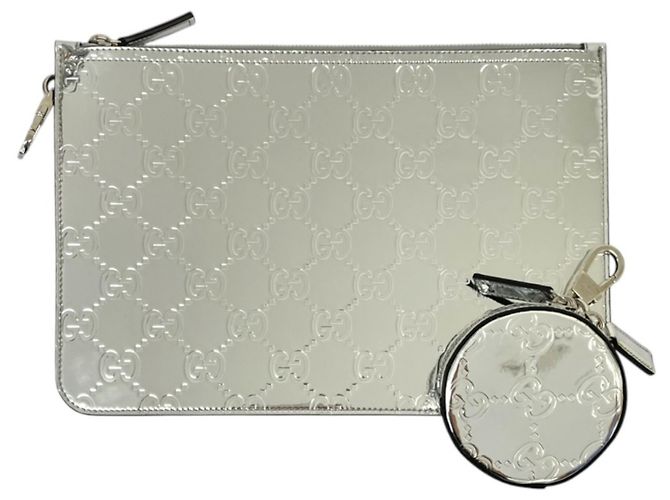 Gucci GG Shima Mirror Effect Clutch Bag Silber