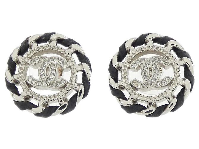 Orecchini a lobo Chanel ABG725 Nero Argento
