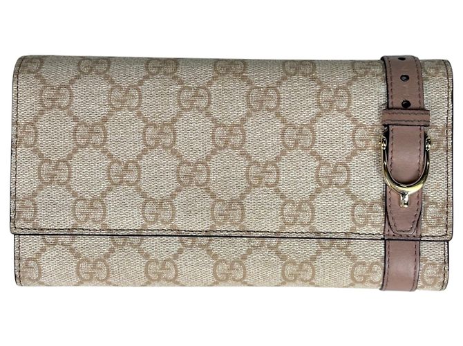 Cartera larga Gucci Beige GG Supreme