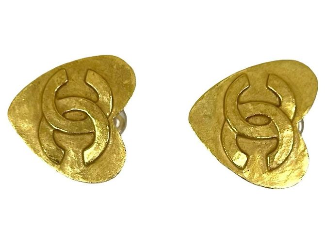 Orecchini Chanel Coco Mark motivo cuore D'oro