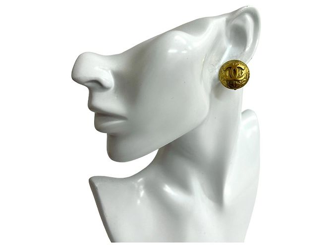 Orecchini Chanel D'oro 