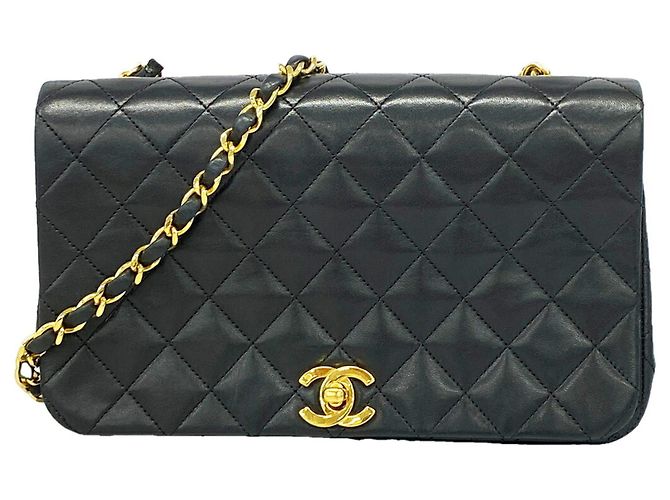 Bolsa de Ombro Chanel Matelassé com Corrente Preto