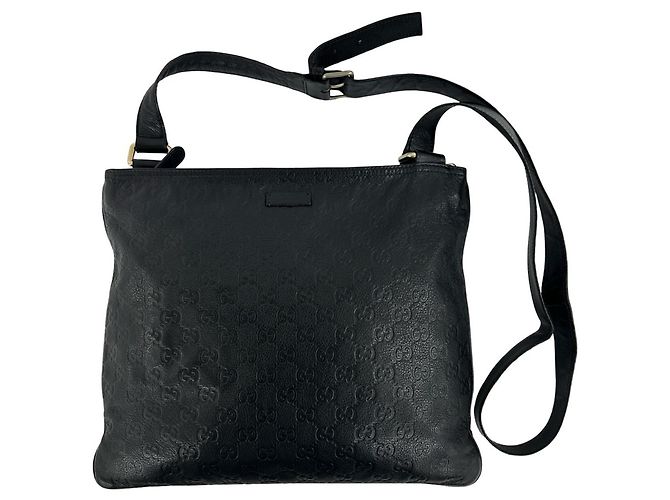 Bolsa de ombro Gucci em couro preto