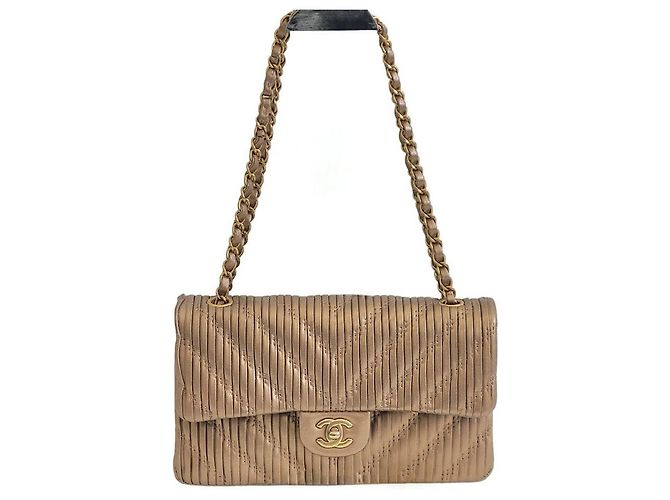 Chanel Classic Handtasche aus Lammleder Chevron Orange