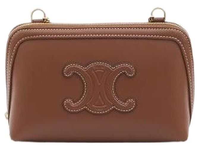 16 Céline Clutch com corrente em pele de vitelo lisa Marrom