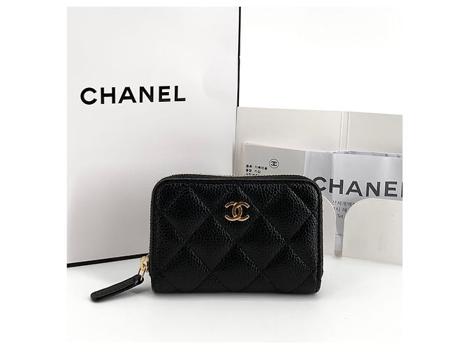 Chanel Caviar Gold Zipper Card Holder (Chip Inside) Golden