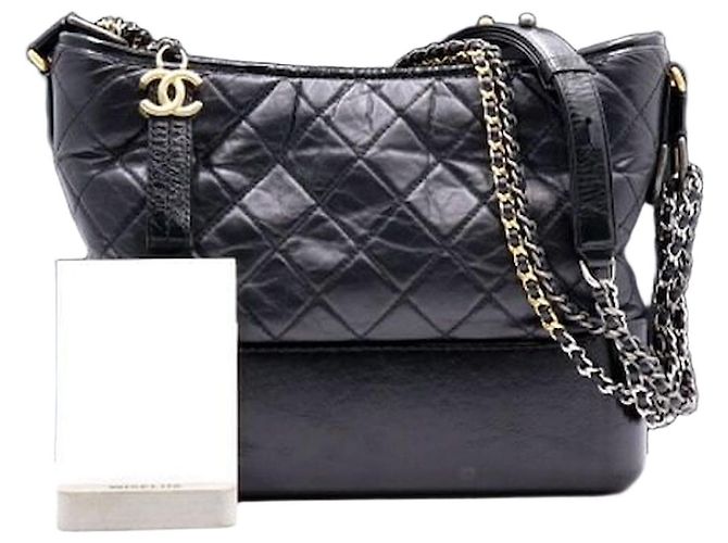 Chanel Borsa a spalla Gabrielle Hobo Medium con catena Nero