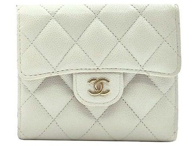 Chanel Caviar Wallet Green