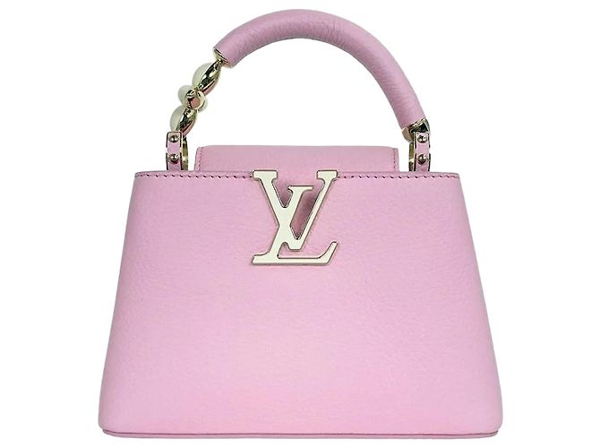 Louis Vuitton Capucines Mini Pink