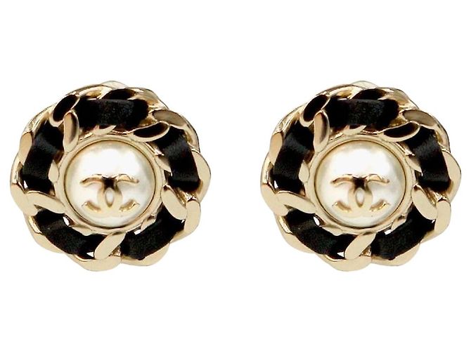 Chanel Orecchini rotondi CC Gold Nero 