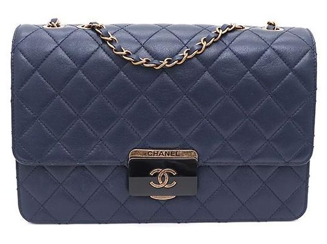 Chanel Bolsa de Ombro com Aba e Corrente Large Azul