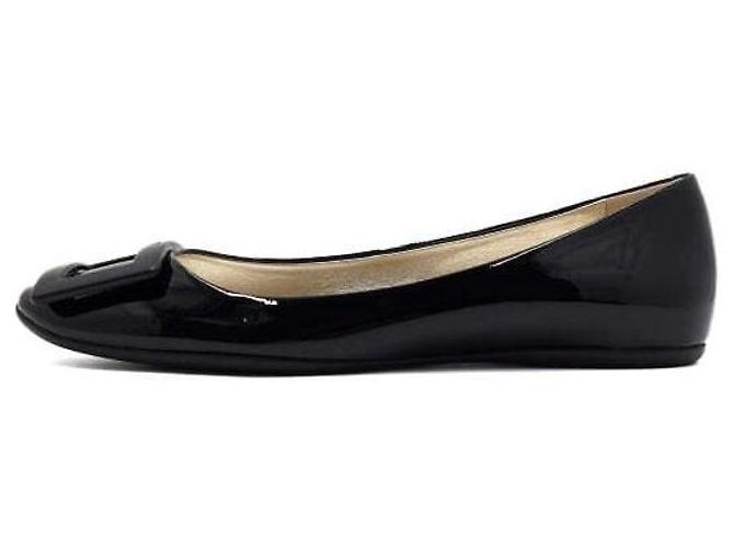 Roger Vivier Chaussures plates en cuir verni noir