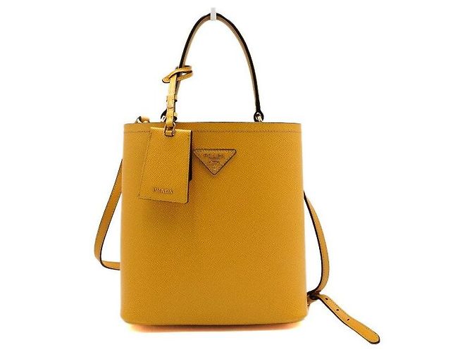 Prada Borsa Tote e Borsa a Tracolla Medium Yellow Saffiano Doblé Panier Giallo