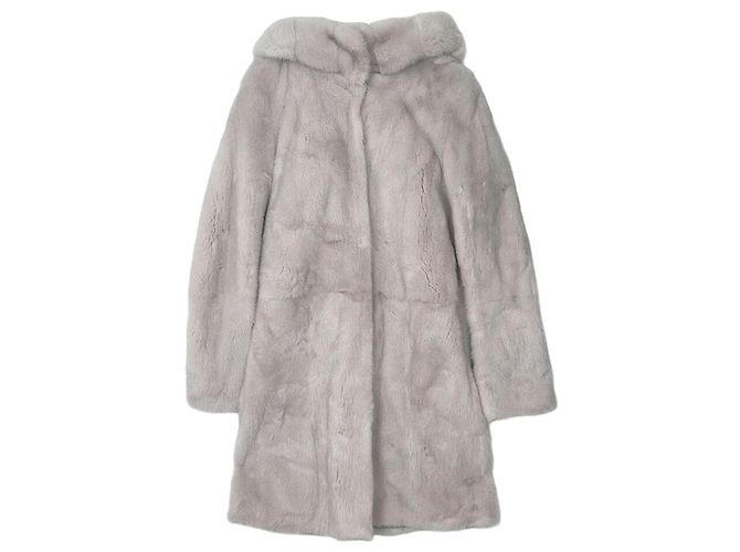 Fendi Casaco com capuz de vison Marrom