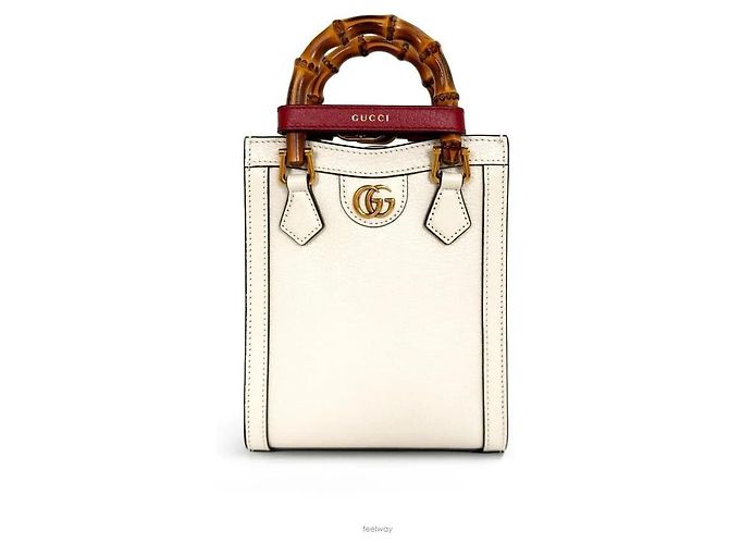 Gucci Saco Diana Mini Tote Branco Não Utilizado
