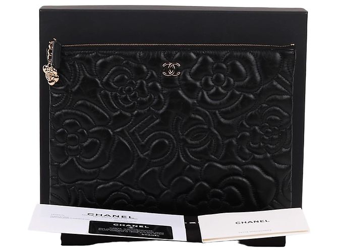 Chanel Pochette Medium Black Camellia Gold Noir