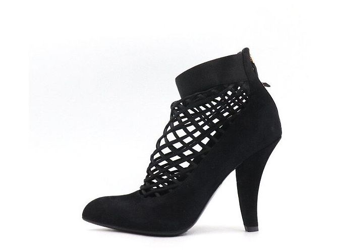 Louis Vuitton Stivaletti da donna in pelle scamosciata e mesh nera Nero