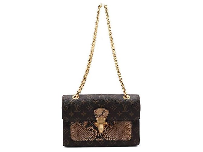 Louis Vuitton Borsa a tracolla e crossbody Monogram Python Victorie Flap Gold Chain Multicolore
