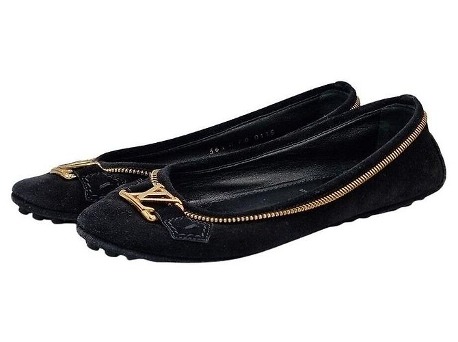Louis Vuitton Mocassins de conduite en daim Noir