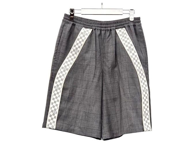 Louis Vuitton Damier Tailored Short Shorts Braun